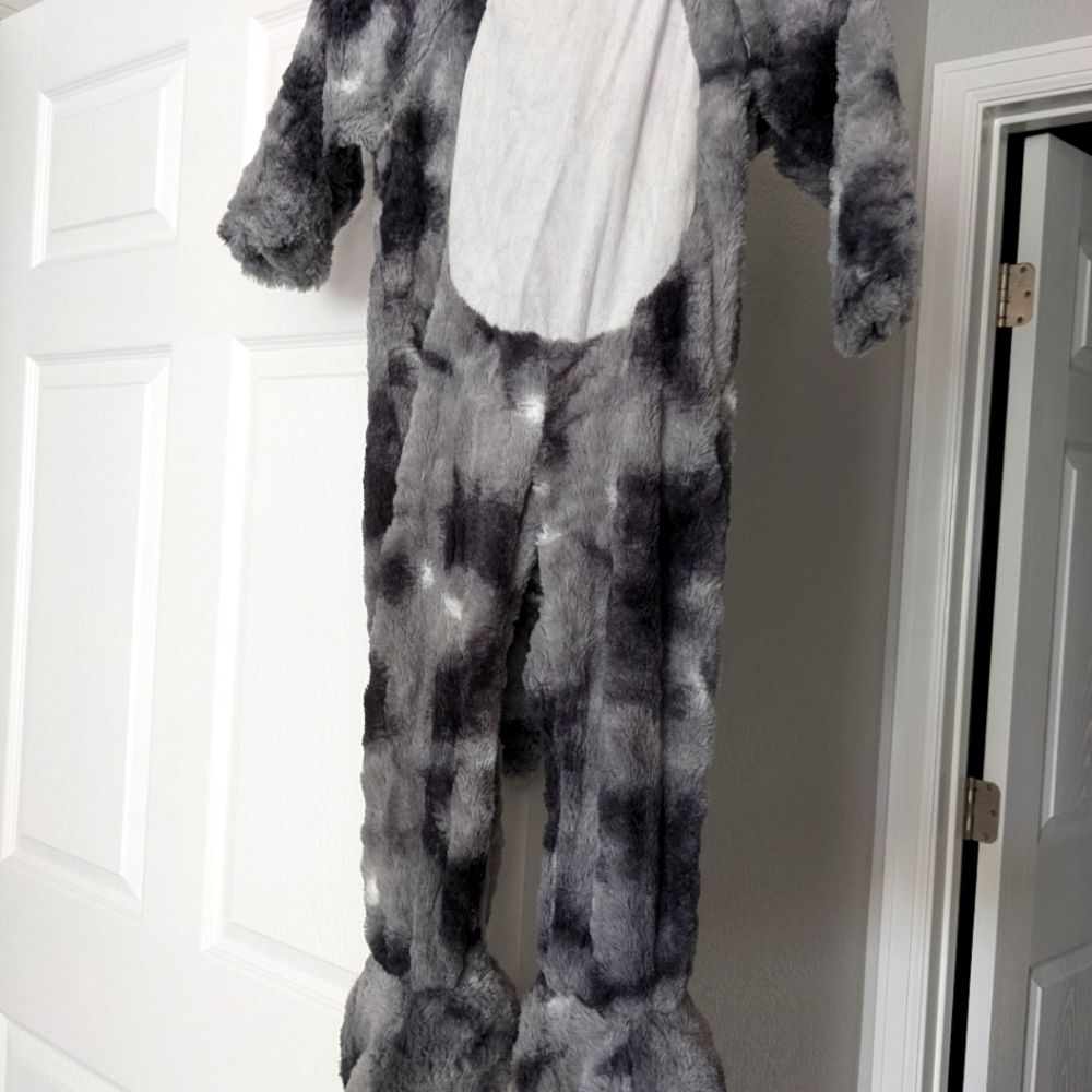 Bear costume for Halloween for kids